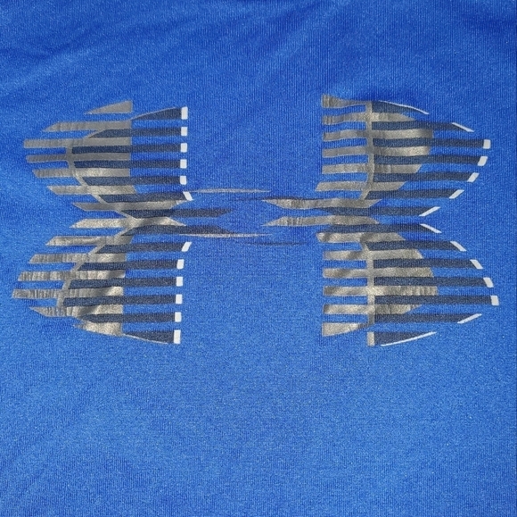 UNDER ARMOUR Blue UA dri fit tee Medium - Picture 2 of 4